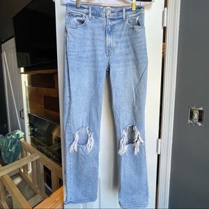Abercrombie 90s Straight Ultra High Rise
